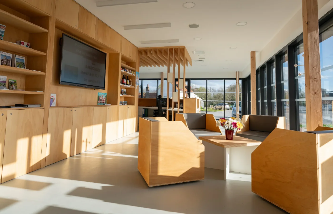 <img alt="" src="/images/a/c/c/u/e/accueil-port-cdb5cc3a.webp?title" />